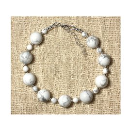 Bracciale in pietra semipreziosa Howlite 10 e 4 mm e perle in argento 